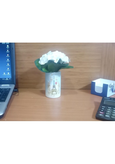 Vazoda Beyaz Yapay Çiçek Dekoratif Romantik Yeşil Model Vazo Dahil 7 x 7 x 16 CM