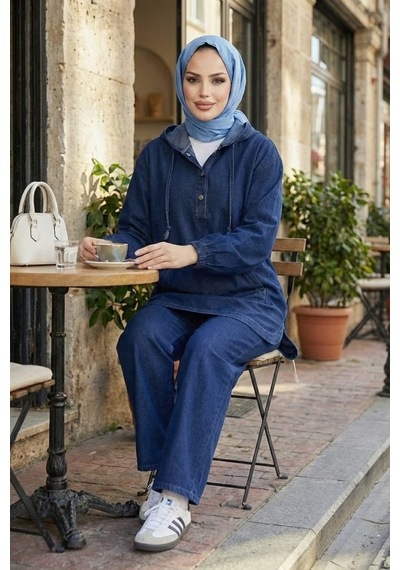 Hb Harma Time Butik Kadın Kapüşonlu, Düğmeli Ve Cepli Koyu Kot Mavi Tunik Pantolon İkili Takım Koyu Mavi Hb Harma Time Butik Kadın Kapüşonlu, Düğmeli Ve Cepli Koyu Kot Mavi Tunik Pantolon İkili Takım Koyu Mavi