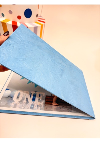 Foto Kitap Sert Kalın Kapak - Fotoğraf Albümü Kişiye Özel Baskılı Fotoğraf Anı Albümü - 20x30 CM 10 Sayfa - 19 Fotoğraf