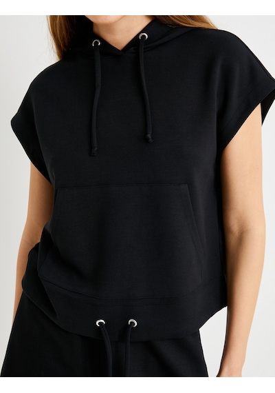 Koton Kısa Kollu Spor Sweatshirt Kapüşonlu Beli Bağlama Detaylı Kanguru Cepli Modal Kumaş Siyah 4sak10122nk Siyah Koton Kısa Kollu Spor Sweatshirt Kapüşonlu Beli Bağlama Detaylı Kanguru Cepli Modal Kumaş Siyah 4sak10122nk Siyah