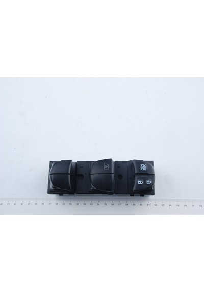 Nissan Qashqai 2014- Ön Sol Cam Açma Düğmesi 254011ka0b