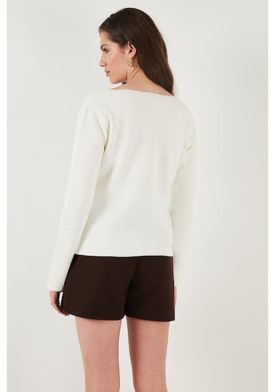 Lela Premium Regular Fit V Yaka Düğmeli Triko Bayan Hırka 680Hi00121 Ekru Lela Premium Regular Fit V Yaka Düğmeli Triko Bayan Hırka 680Hi00121 Ekru