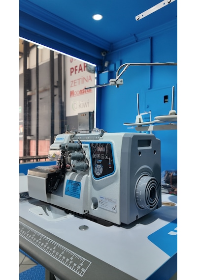 Yuki Yk-847-4d 4 İplik Overlok Makinası Kısa Masalı Açılıp Kapanabilen Yan Masa li Yok