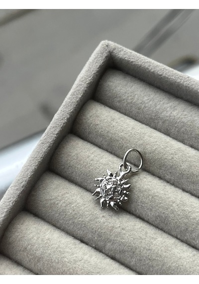 Silver Parıldayan Güneş Charm Asafaccessory Gümüş