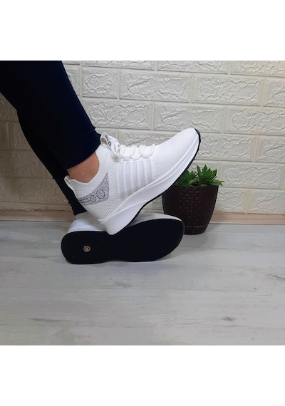 M.p 1669 Beyaz İçten Gizli Topuk 7cm Taşlı Kadın Spor Ayakkabı 001