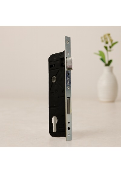35mm Pvc Silindirli Kapı Kilidi 1
