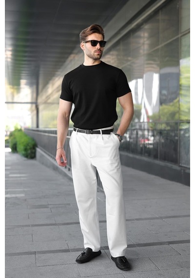 Madmext Siyah Bisiklet Yaka Regular Fit Erkek Tişört E7188