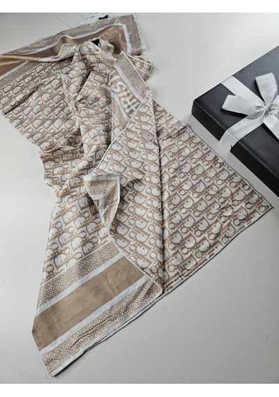 Miorel Scarfs Harf Tema Çift Taraflı Vual İpek Eşarp Silk Scarf Hijab Aksesuar Fular Gold
