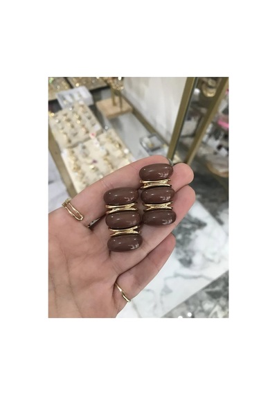 Kahverengi Gold Detaylı Sıralı Model Küpe