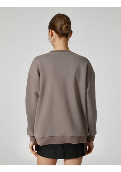 Koton Basic Sweatshirt Bisiklet Yaka Uzun Kollu Kahverengi 4wal10193ık Kahverengi
