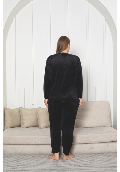Büyük Beden Kırmızı Likralı Soft Kadife Pijama Takımı Siyah