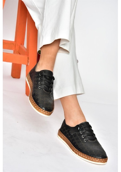 Fox Shoes P555004703 Siyah Bağcıklı Hakiki Deri Günlük Kadın Ayakkabı Siyah-hakiki Deri Siyah Fox Shoes P555004703 Siyah Bağcıklı Hakiki Deri Günlük Kadın Ayakkabı Siyah-hakiki Deri Siyah