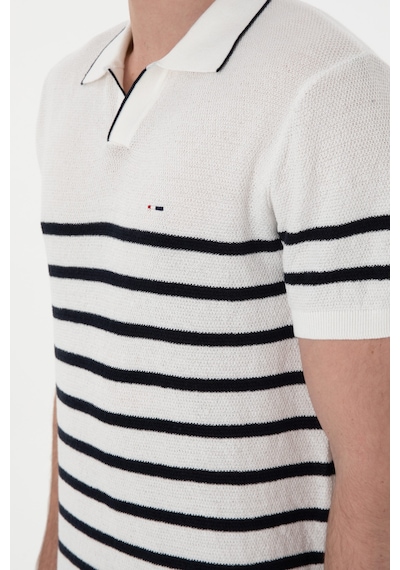 U.S. Polo Assn. Erkek Slim Fit Polo Yaka Beyaz Tişört 50302971-VR013
