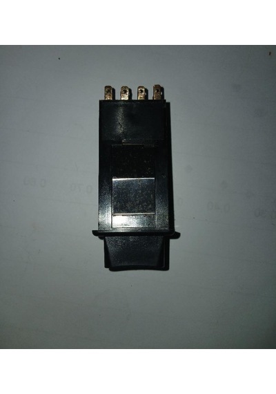 823941533a Dörtlü Flaşör Anahtarı Audı 80-100 Jetta Polo Skoda