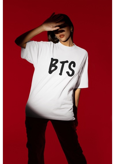 Sevbano Bts Sırt Baskılı Unisex Oversize Müzik Grubu Tişört Beyaz