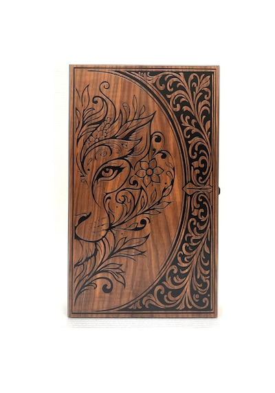 Aslan Motifli Eko Damasız Tavla 50x30x8 Cm