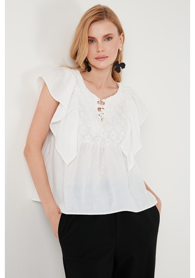 Lela Regular Fit Önden Bağlamalı Volanlı Bayan Bluz 611Fb20064 Ekru