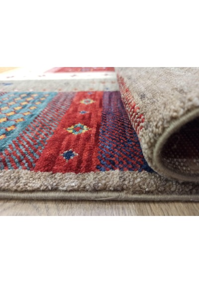Çam Halı Sultani 810 Vizon Yün Ve Bambu İle Özel Tezgahlarda Üretilen Otantik Desenli El Emeği Modern Uşak Halısı Vizon Çam Halı Sultani 810 Vizon Yün Ve Bambu İle Özel Tezgahlarda Üretilen Otantik Desenli El Emeği Modern Uşak Halısı Vizon