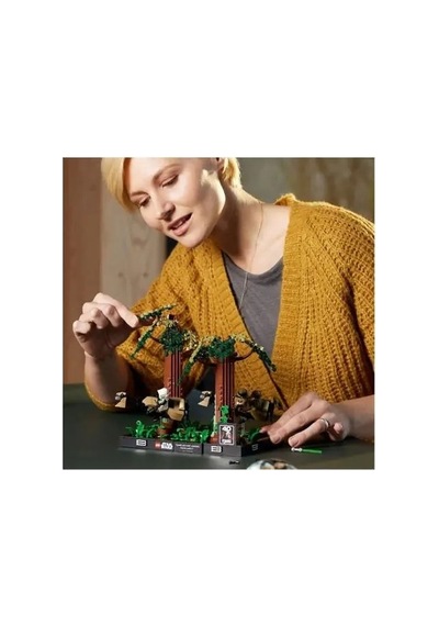 Star Wars Endor Hız Motoru Takibi Dioraması 75353 - Yetişkinler İçin Yapım Parçalarıyla İnşa Edilen Koleksiyonluk Yaratıcı Sergileme Modeli Yapım Seti 608 Parça Star Wars Endor Hız Motoru Takibi Dioraması 75353 - Yetişkinler İçin Yapım Parçalarıyla İnşa Edilen Koleksiyonluk Yaratıcı Sergileme Modeli Yapım Seti 608 Parça