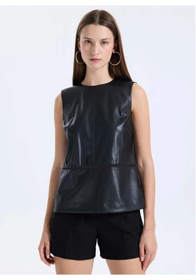 Sisley Deri Görünümlü Regular Fit Bisiklet Yaka Kolsuz Bluz Kadın Siyah Bluz - 325a54uklq09v Sisley Deri Görünümlü Regular Fit Bisiklet Yaka Kolsuz Bluz Kadın Siyah Bluz - 325a54uklq09v