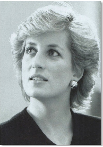 Cakasepetim Princess Diana Kısa Saç Ve Küpeli Fotoğrafı Ahşap Mdf Tablo