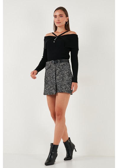 Lela Pamuklu Kırçıllı Relaxed Fit Mini Boy Kemerli Bayan Şort Etek 611Sr0083 Siyah