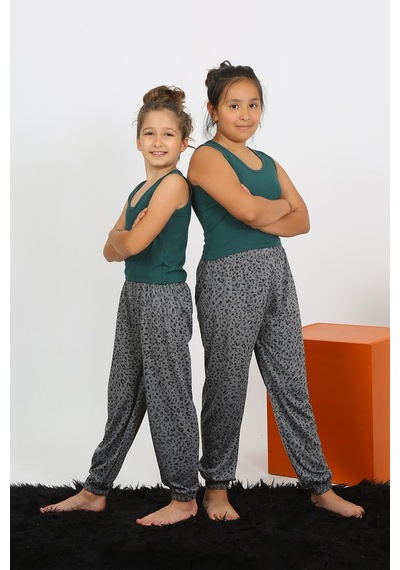 Akbeniz Kız Çocuk Sıfır Kol Zümrüt Yeşili Penye Pijama Takım 20433