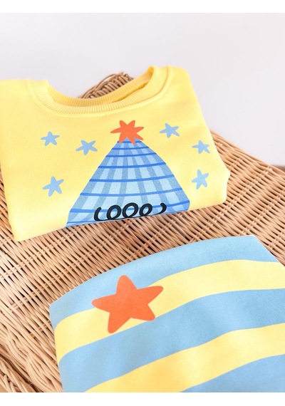 Elzo Collection Unisex Magic Yıldız Baskılı Sweatshirt Çizgili Eşofman Alt Üst Takım Sarı - Mavi Elzo Collection Unisex Magic Yıldız Baskılı Sweatshirt Çizgili Eşofman Alt Üst Takım Sarı - Mavi