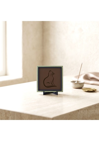 Minimalist Kedi Silüetli Modern Dekoratif Obje, Yaşam Alanınıza Zarif Bir Dokunuş 10x10 Cm