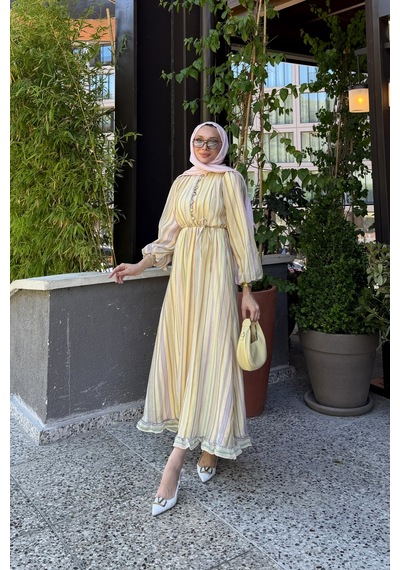 Riella Butik Nelia Düğme Detaylı Balon Kol Tesettür Elbise Sarı