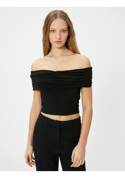 Koton Madonna Yaka Tişört Crop Drape Detaylı Viskoz Kumaş Slim Fit Siyah 4sal10810ık Siyah Koton Madonna Yaka Tişört Crop Drape Detaylı Viskoz Kumaş Slim Fit Siyah 4sal10810ık Siyah