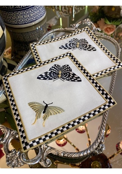Dantel Evi Kelebek Desenli Nakışlı Kokteyl Sunum Peçetesi Açık Bej