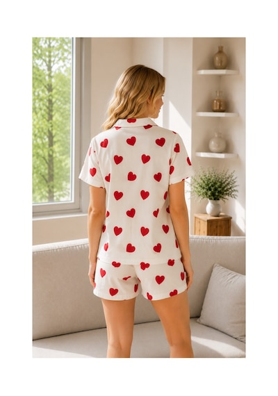 Rindahomewear Kadın Buyuk Kalp Baskılı Milan Düğmeli Şort Takımı Ekru