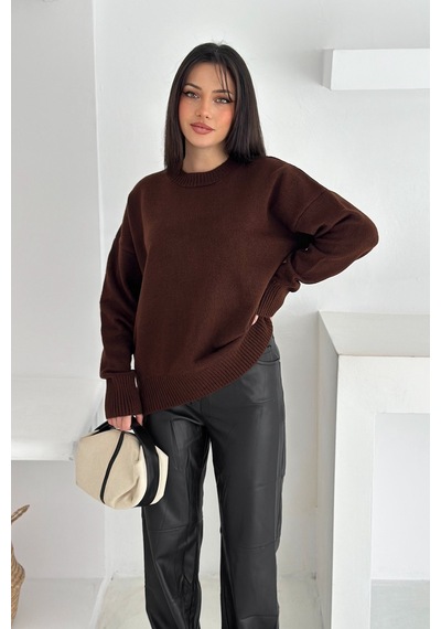 Femelle Kadın Kahverengi Standart Beden Oversize Triko Kazak - 357bnd