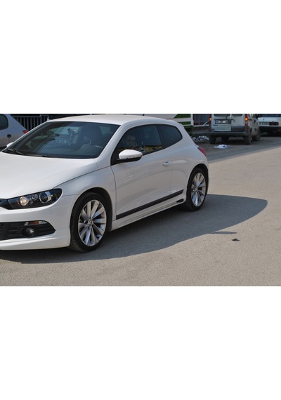 VW Scirocco Marşpiyel Takımı -