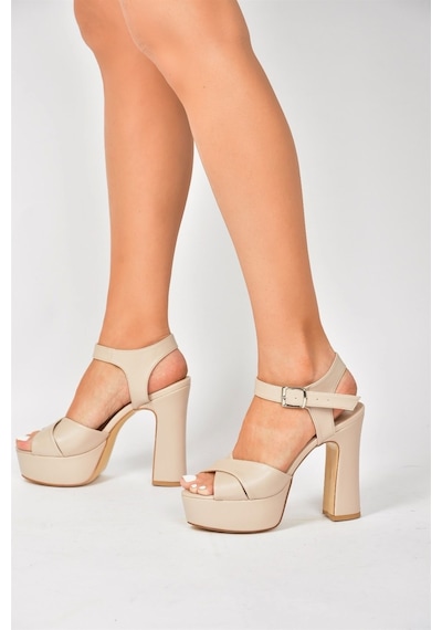 Fox Shoes Ten Platform Topuklu Kadın Ayakkabı M348202409 Ten Rengi