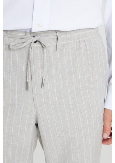 AC&Co / Altınyıldız Classics Erkek Grı Keten Slim Fit Dar Kesim Beli Bağlamalı Çizgili Casual Pantolon Gri AC&Co / Altınyıldız Classics Erkek Grı Keten Slim Fit Dar Kesim Beli Bağlamalı Çizgili Casual Pantolon Gri