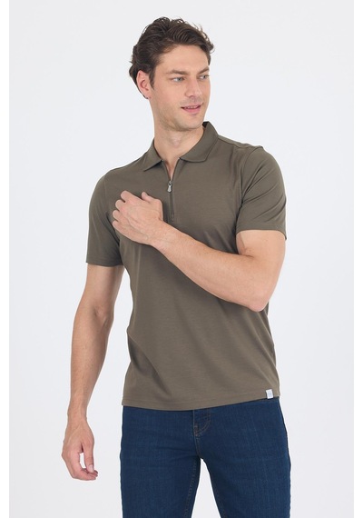 Koyu Haki Kısa Kol Düz Suprem Polo Yaka Cepsiz Esnek Casual Slim Fit Tişört 1011250161 720 Koyu Haki Koyu Haki Kısa Kol Düz Suprem Polo Yaka Cepsiz Esnek Casual Slim Fit Tişört 1011250161 720 Koyu Haki