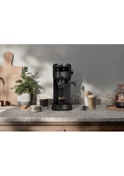 Electrolux Explore 6 E6EC1-6BST Espresso ve Cappuccino Makinesi