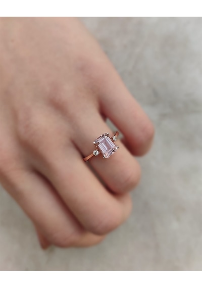 Morganite Baget Pırlantalı Tek Taş Yüzük - Ak0160