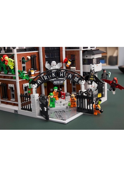 Lego 76300 Batman Arkham Asylum