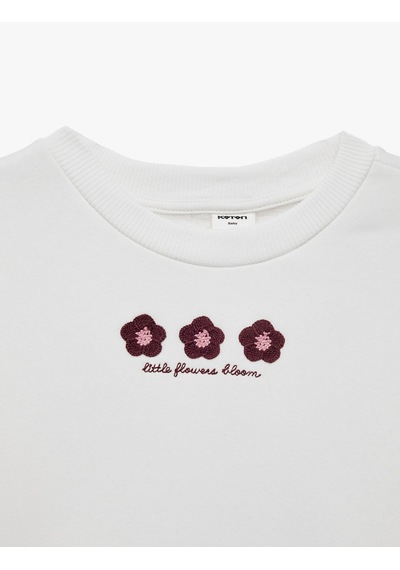 Koton Çiçek Nakışlı Şardonlu Bisiklet Yaka Uzun Kollu Sweatshirt Ekru 7wmg10226ak