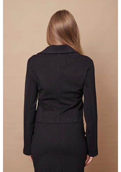 Kadın Likralı Kaşe Kumaş Yakalı Cep Kapaklı Uzun Kol Düğmeli Kısa Blazer Ceket Kaban-siyah Siyah Kadın Likralı Kaşe Kumaş Yakalı Cep Kapaklı Uzun Kol Düğmeli Kısa Blazer Ceket Kaban-siyah Siyah