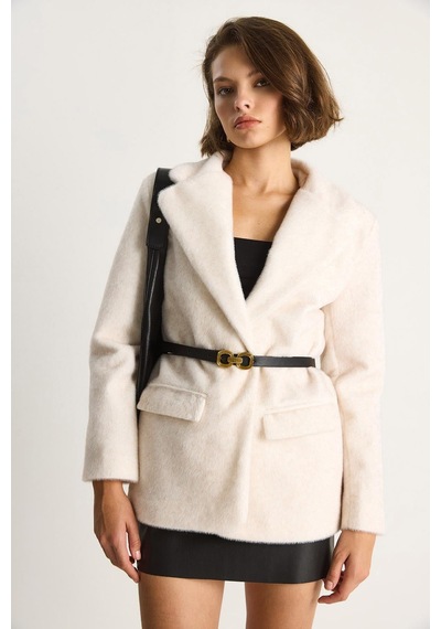 Shade Kadın Cep Detaylı Astarlı Kemerli Peluş Dokulu Blazer Ceket 2761 60281110 - Krem