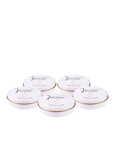 Meşe Cipsi 5x25g İçeceklerde Tütsüleme Ve Aroma Verici Olarak Kullanılmaktadır.