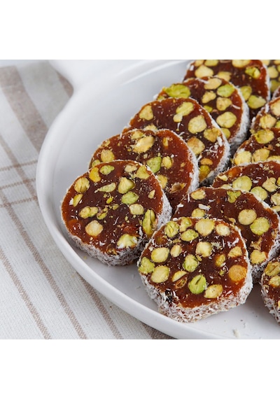 Bulutlar Kuruyemiş Bol Antep Fıstıklı Cezerye 2000 Gr