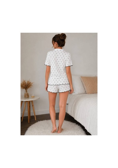 Pijamask Kadın Beyaz Kalp Desenli Gömlek Yaka Kısa Kollu Şortlu Pijama Takımı Siyah Biyeli Yazlık Ev Giyim Uyku Takımı Beyaz