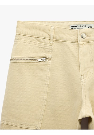 Koton Pamuklu Düşük Bel Cepli Fermuar Detaylı Baggy Pantolon Ekru 6sal40145mw