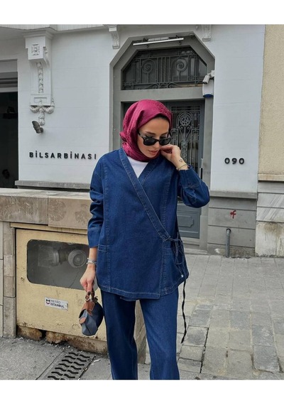 Molly Nelly Kadın Lacivert Kot Pantolon Bağcık Detaylı Bluz Takım Lacivert