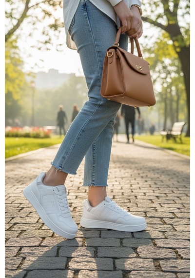 Enoch Kadın Spor Ayakkabı Perfore Detaylı Casual Sneaker Comfort Taban Günlük Yürüyüş Ayakkabısı Beyaz Enoch Kadın Spor Ayakkabı Perfore Detaylı Casual Sneaker Comfort Taban Günlük Yürüyüş Ayakkabısı Beyaz